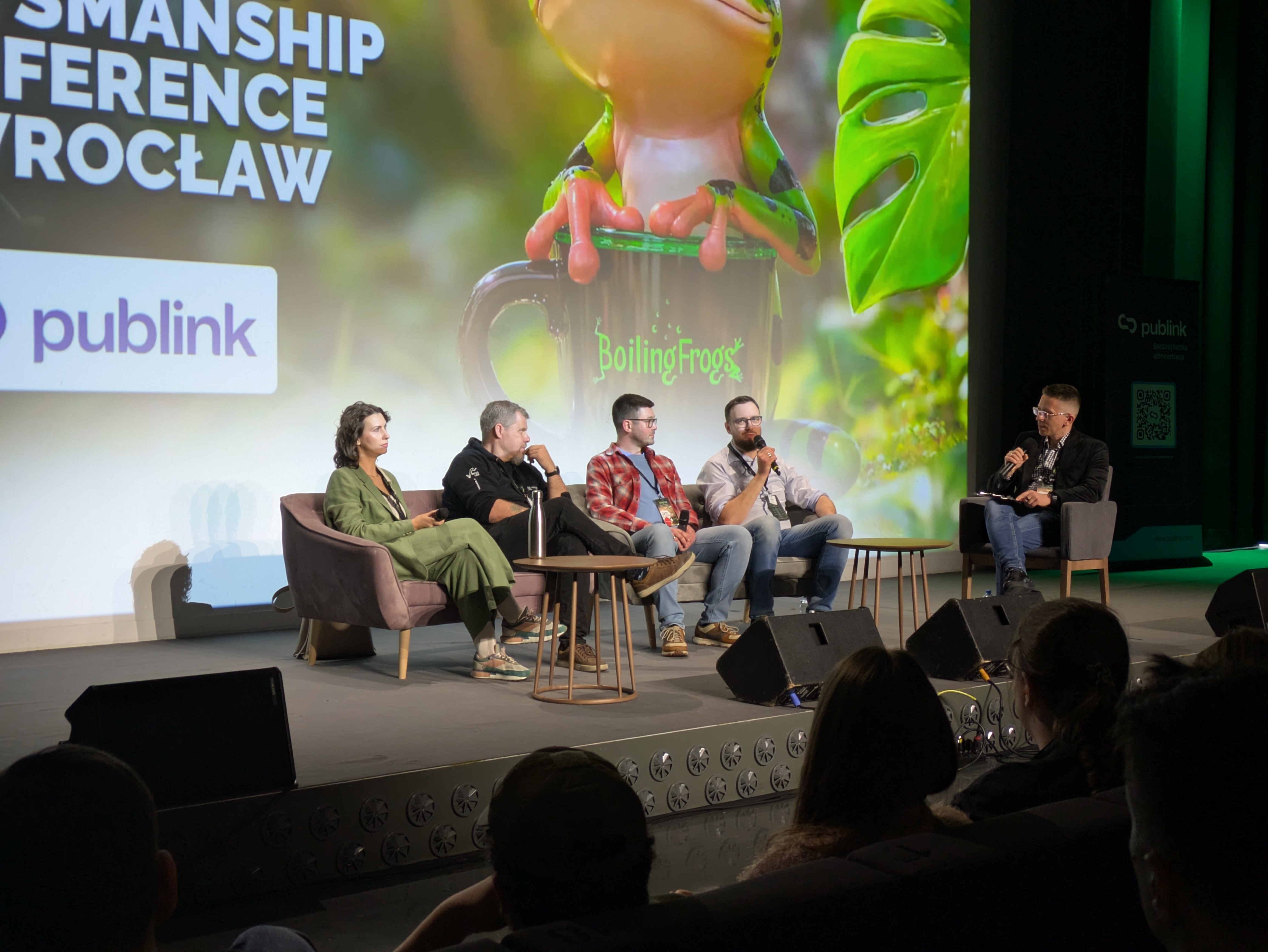 Panel na Boiling Frogs 2026