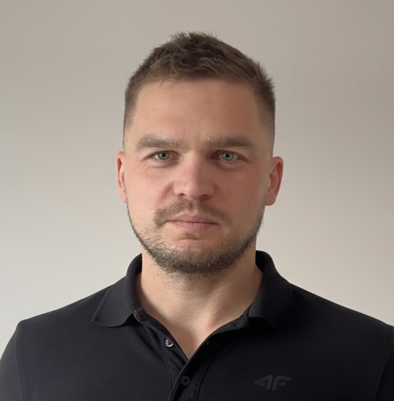 {{ picture_of_text }} {{ content.blog_author.display_name }}